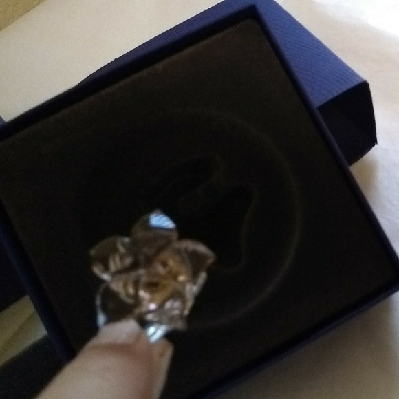 NIB Swarovski crystal desert rose SCS figurine - Picture 4 of 6